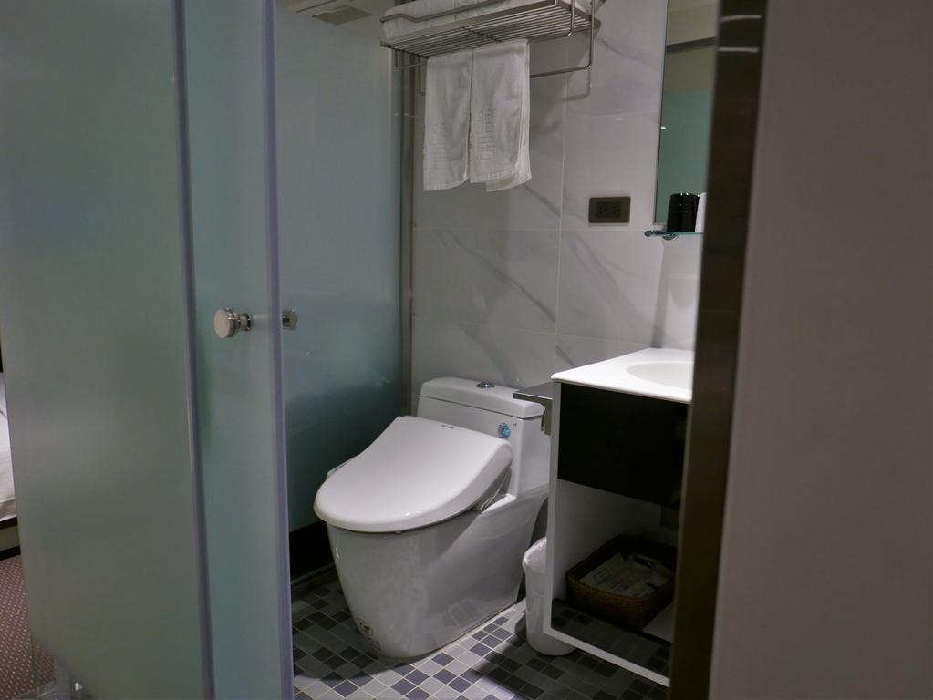 泊居旅店 Oursinn Hotel Taipei Luaran gambar