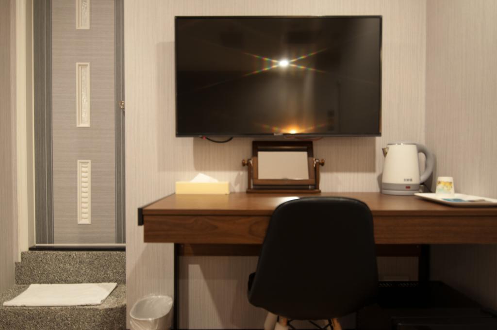 泊居旅店 Oursinn Hotel Taipei Luaran gambar