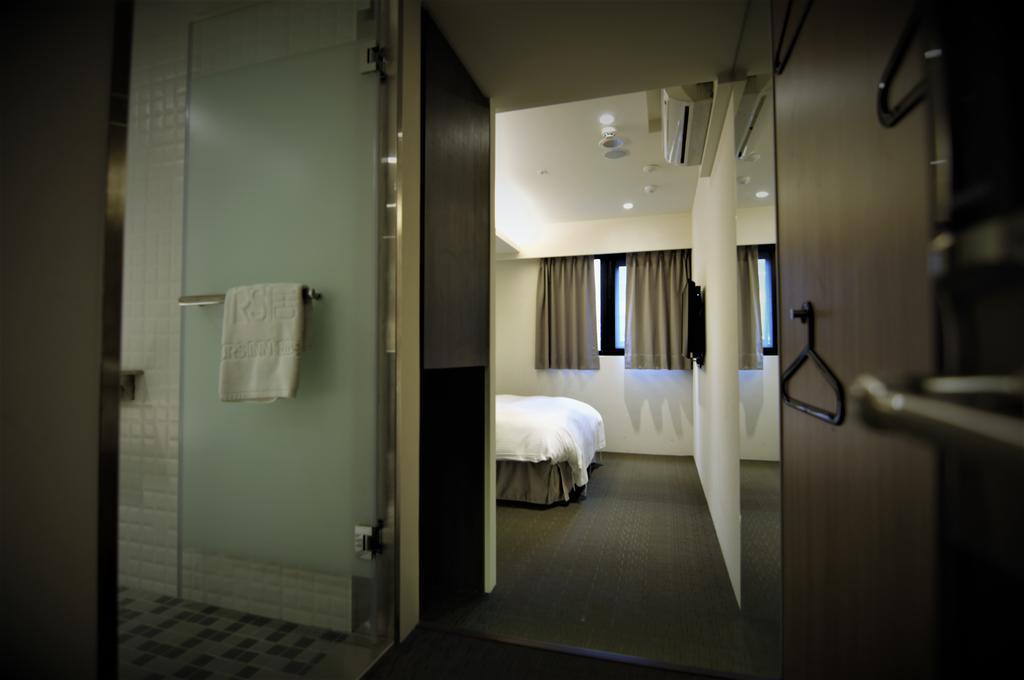 泊居旅店 Oursinn Hotel Taipei Luaran gambar