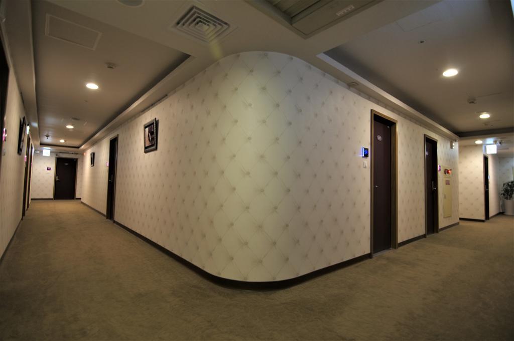 泊居旅店 Oursinn Hotel Taipei Luaran gambar