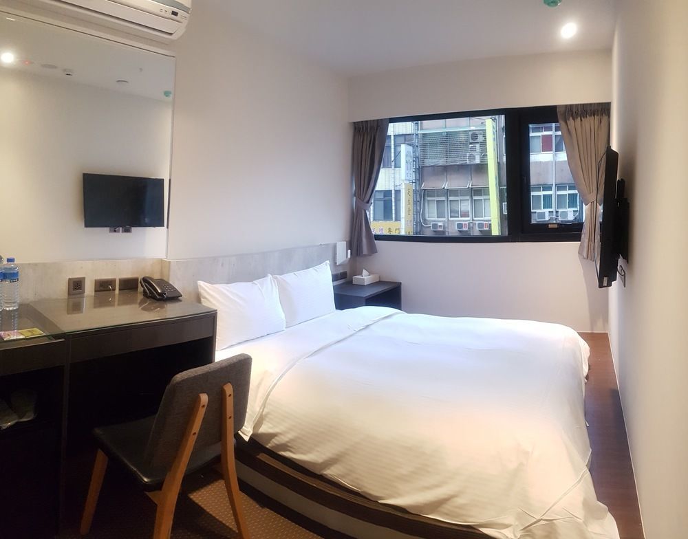 泊居旅店 Oursinn Hotel Taipei Luaran gambar