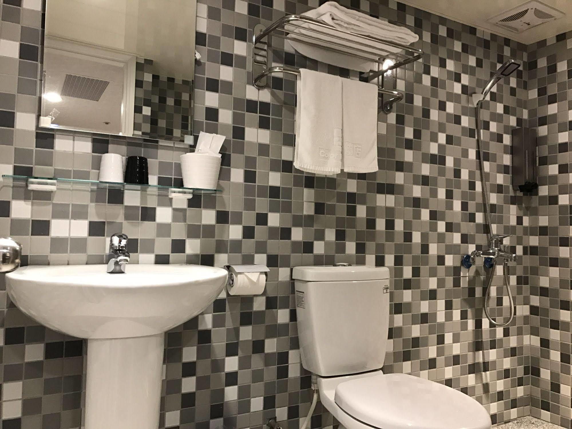 泊居旅店 Oursinn Hotel Taipei Luaran gambar