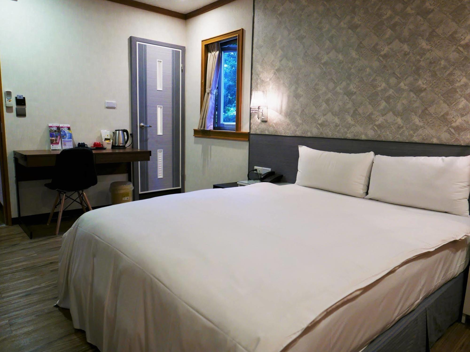 泊居旅店 Oursinn Hotel Taipei Luaran gambar