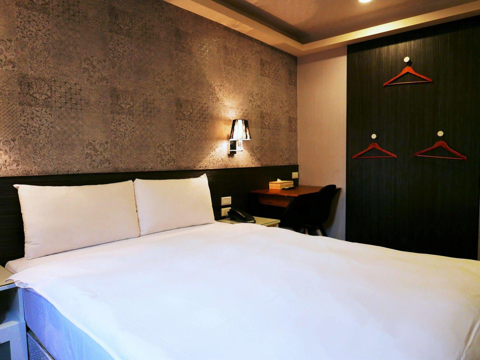 泊居旅店 Oursinn Hotel Taipei Luaran gambar